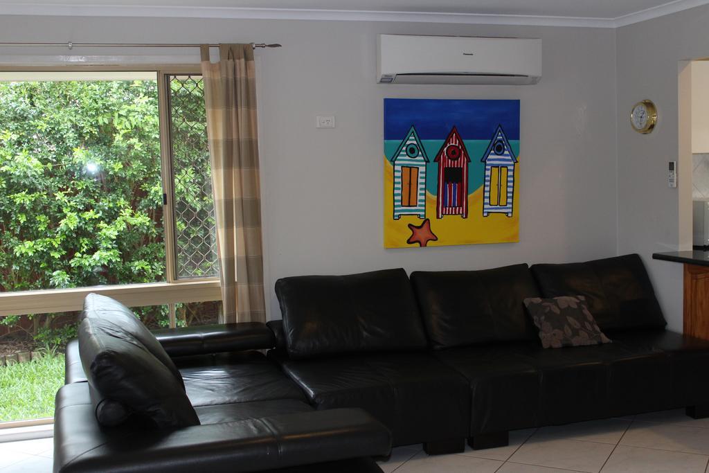 Saltwater Villas - Pet Friendly Accommodation Мулулаба Екстериор снимка